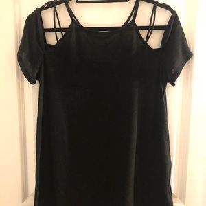 Express cut out shoulder top black medium
